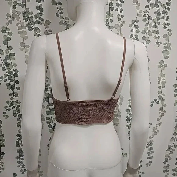 New Free People Movement Candy Seamless Bralette with lace detailing Sz XS/S - Picture 6 of 9